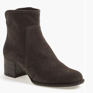 Aquatalia Women's Ankle Boots in Gray Suede